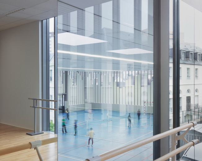 ���������� ��� � ��������� ����� ������� ������ ���� � Julien Lanoo