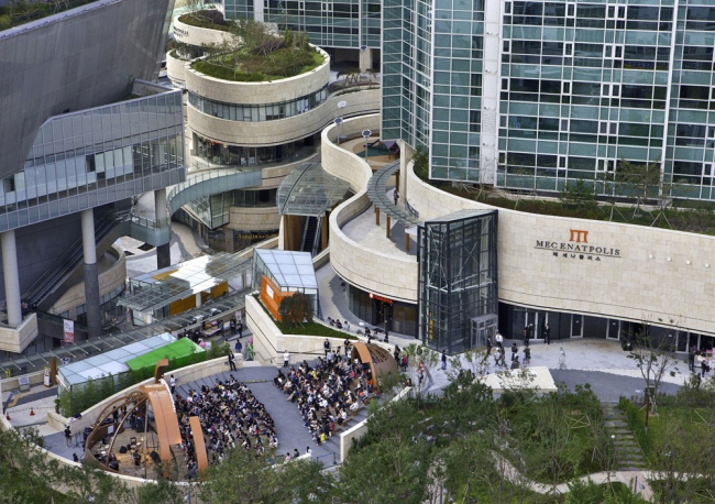 ������������������� �������� Mecenatpolis � Jerde Partnership