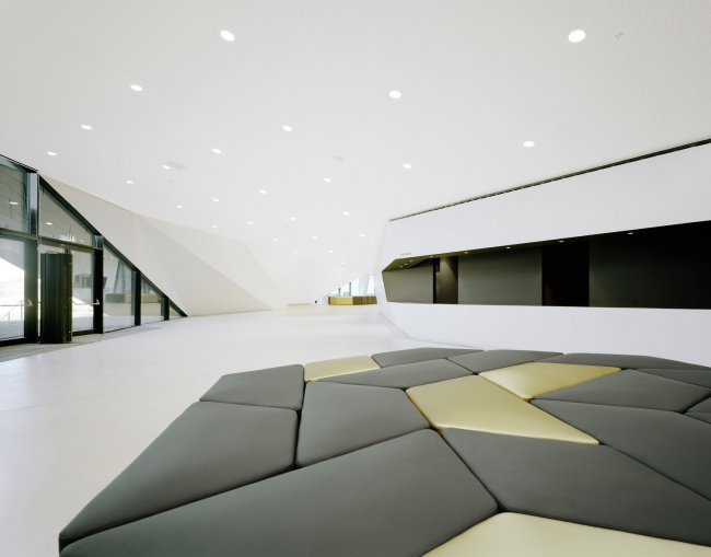 ������������ ��� � ���� � Brigida González