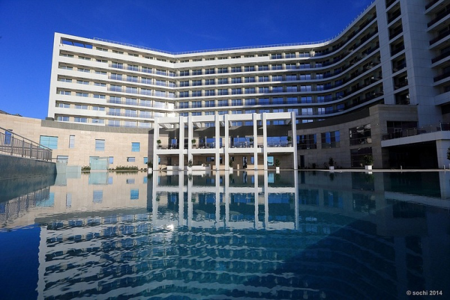  Radisson Blu Resort & Congress Hotel. :  