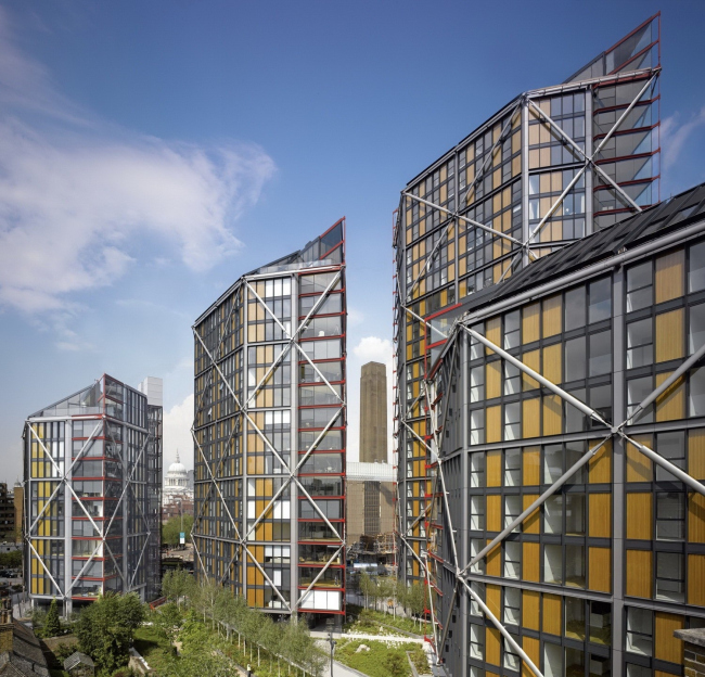 ����� �������� NEO Bankside � Edmund Sumner