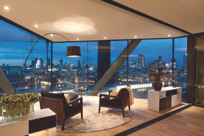 ����� �������� NEO Bankside � Rogers Stirk Harbour + Partners