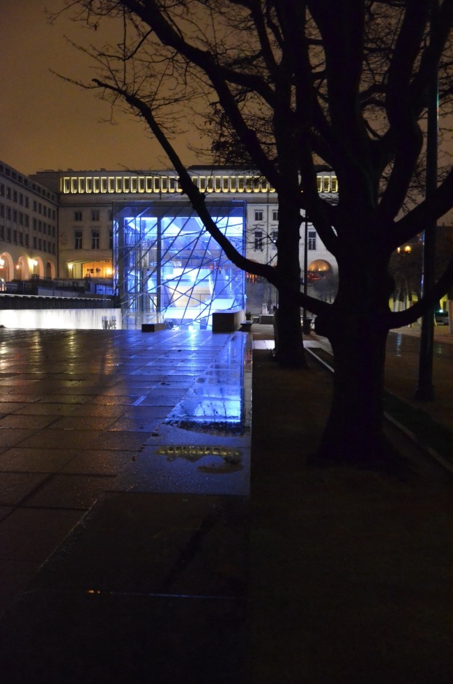���������-����� Square � ����� ��������