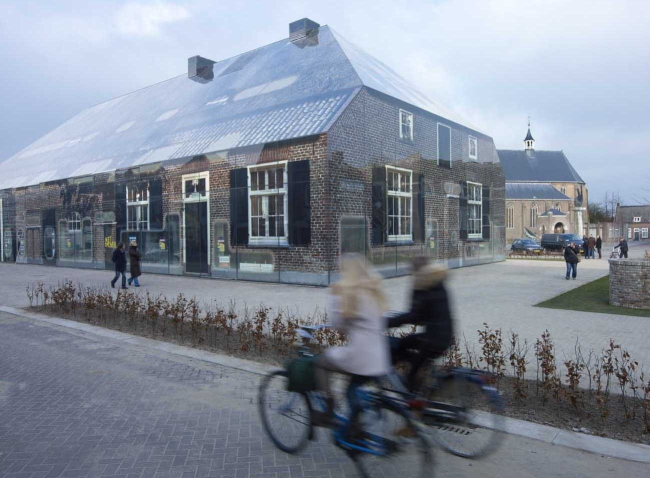 Glass Farm © Jeroen Musch