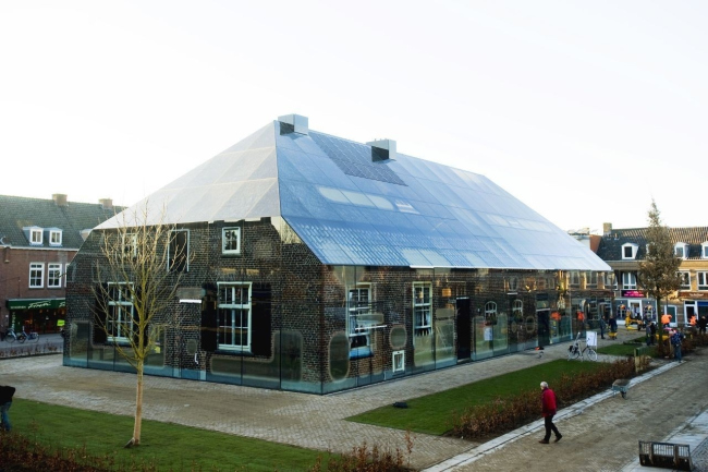 Glass Farm  Persbureau van Eijndhoven