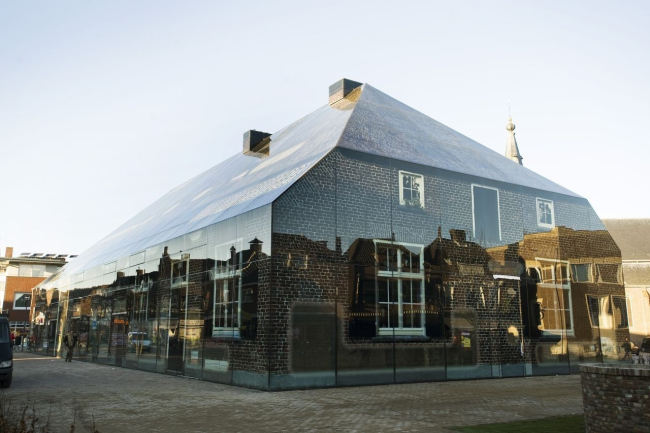 Glass Farm  Persbureau van Eijndhoven
