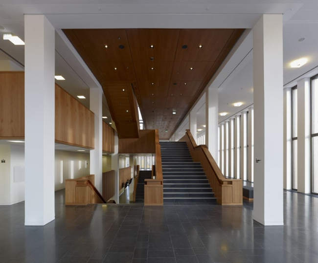 ���������� ��� ���������� � Stefan Müller