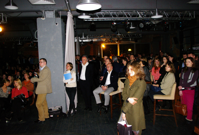 ����������� �������� ������ ������� "Speech:". ���� ���� ����������