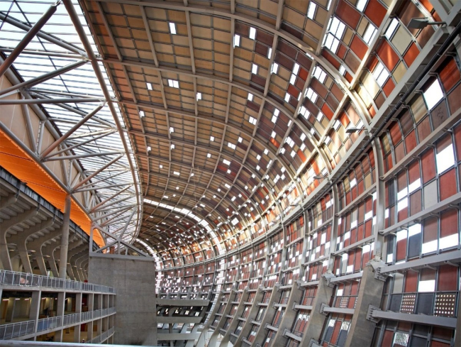 ������� � �������������, � ���. �����������: Boogetmann Urban Edge and partners; ������������: ���� spb. ����: www.speech.su