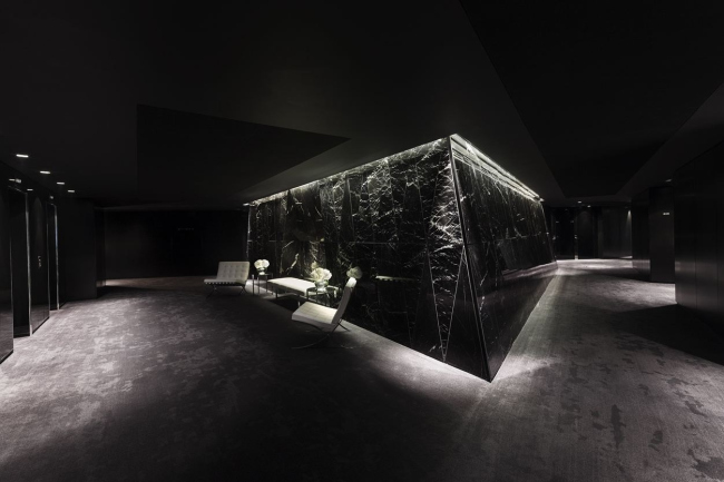 ��������� Me London Hotel � Foster + Partners