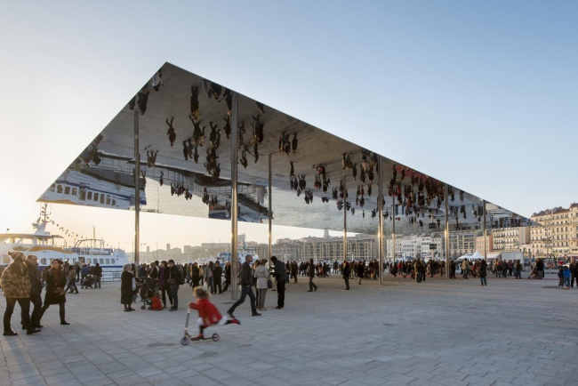 �������� ������� ����� � ������� � Nigel Young / Foster + Partners