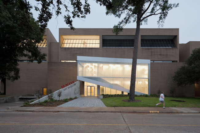 ������������� ����� ��������������� �������� ������� � Iwan Baan