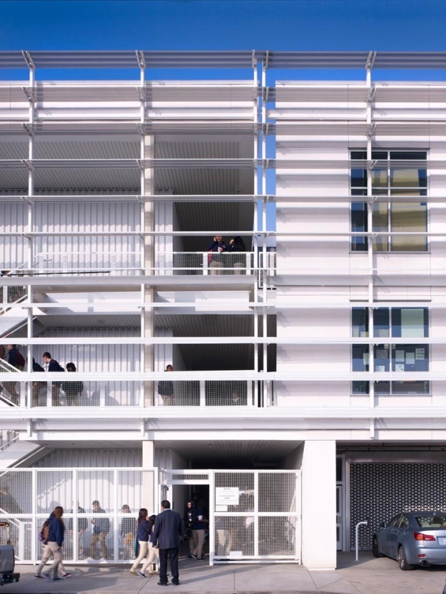 ����� Green Dot Animo Leadership � Brooks + Scarpa