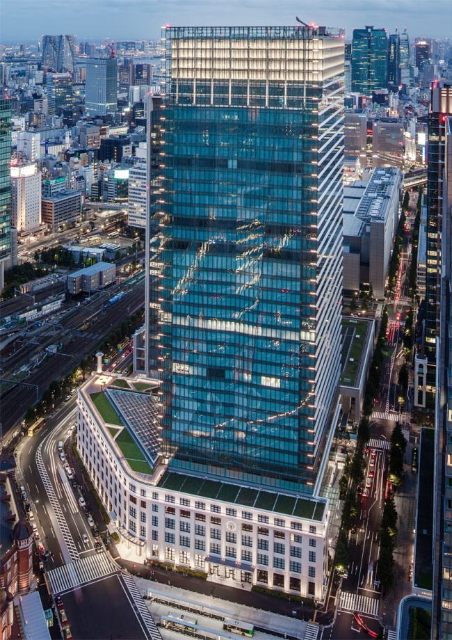 ��������� Japan Post Tower � JAHN