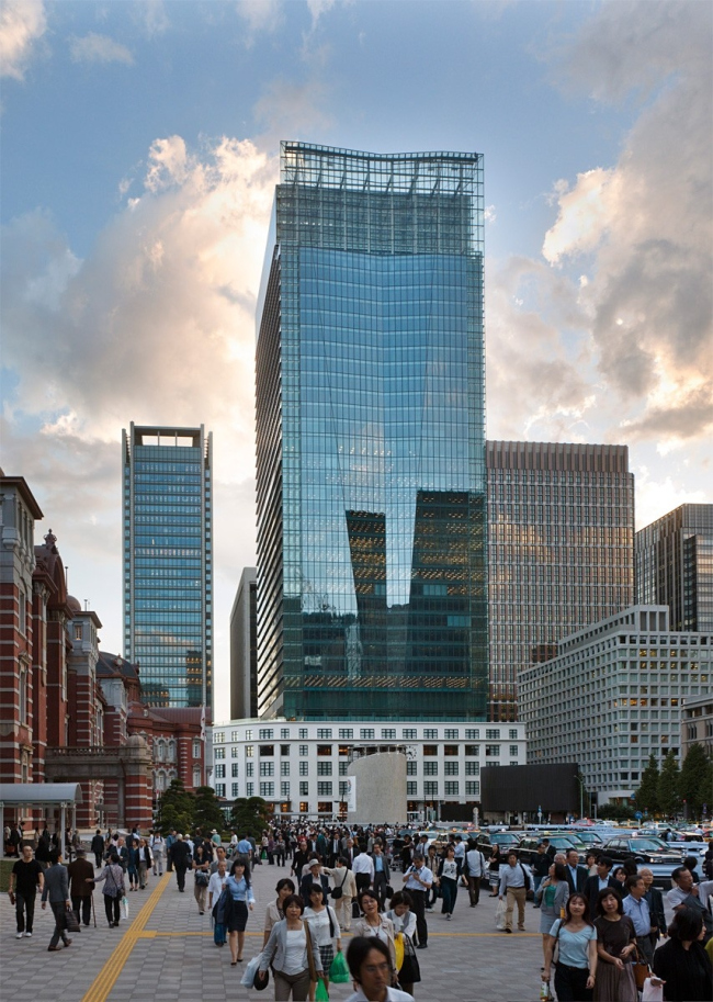 ��������� Japan Post Tower � JAHN