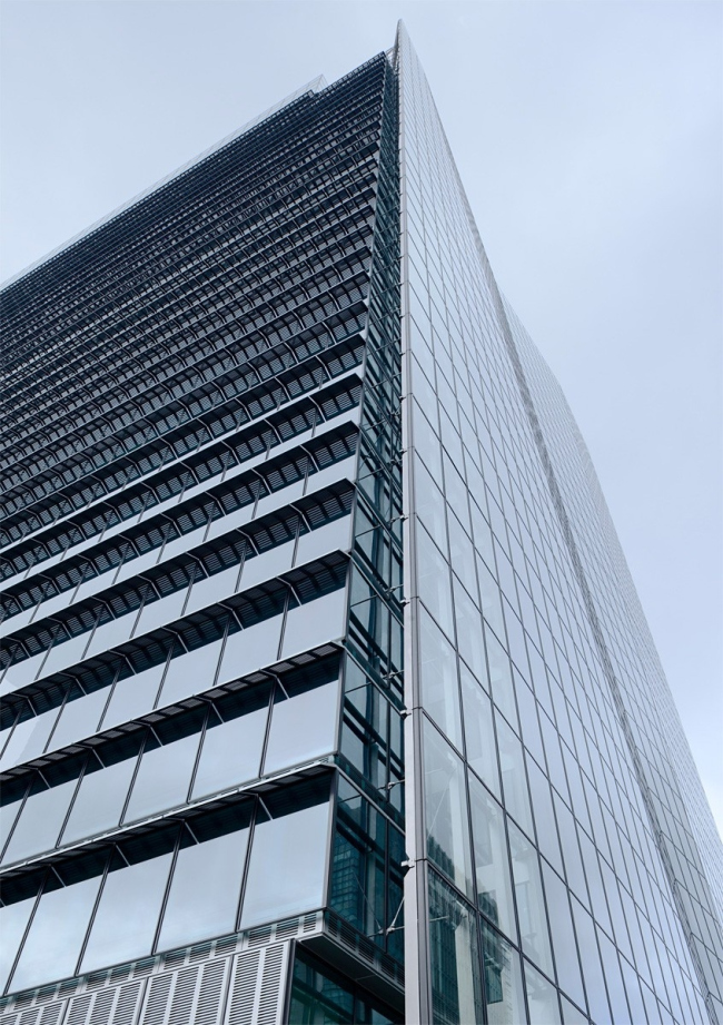 ��������� Japan Post Tower � JAHN