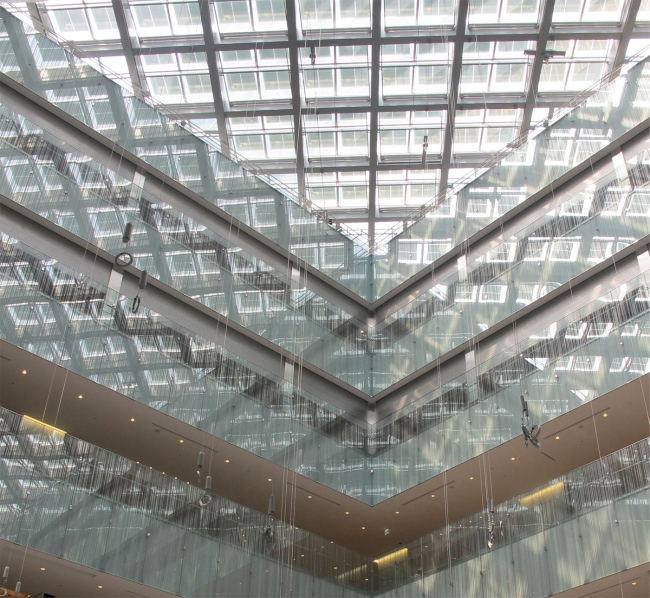 ��������� Japan Post Tower � JAHN