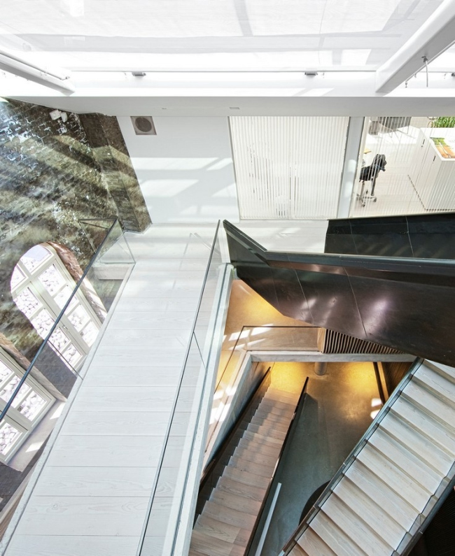 ���������� ����� Signal Mediahus � Vegard Kleven