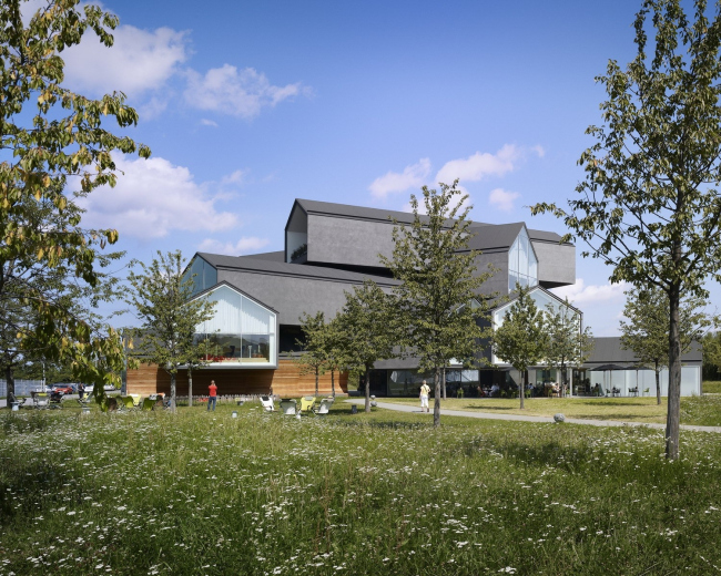 VitraHaus. ����: Julien Lanoo � Vitra (www.vitra.com)