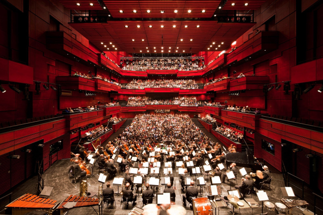 ��������-����� � ���������� ��� Harpa � Nic Lehoux
