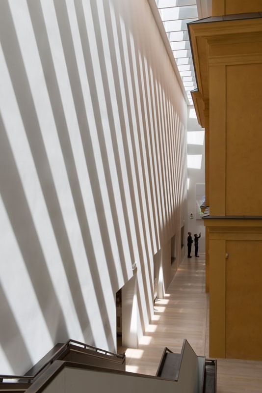 ����� ���������� � Nigel Young/Foster + Partners
