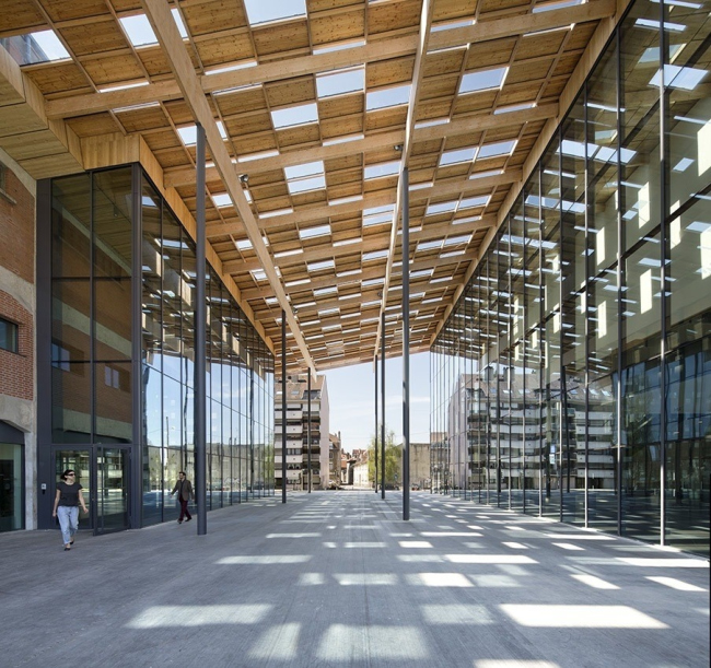 ����� �������� � �������� ��������� � Michel Denancé