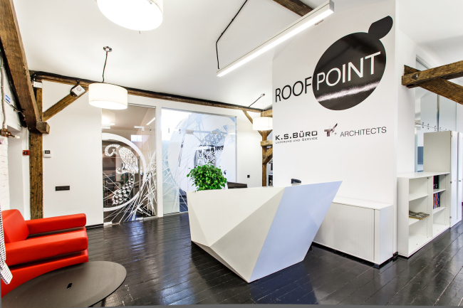 �������� ����� Roof point