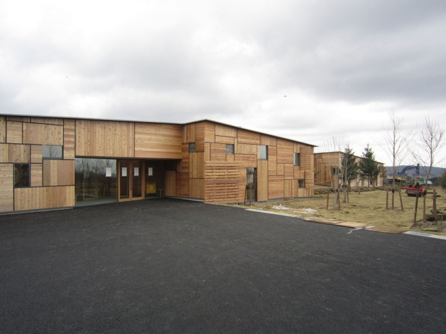 ������� ��� Kids Academy Taiyogaoka Hoikue � Kengo Kuma & Associates