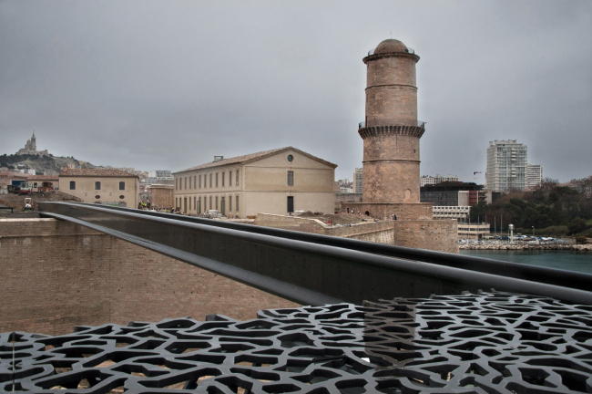      - MUCEM  Lisa Ricciotti