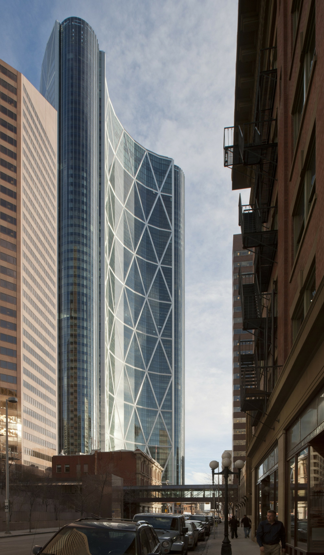 ����� The Bow � Nigel Young � Foster + Partners