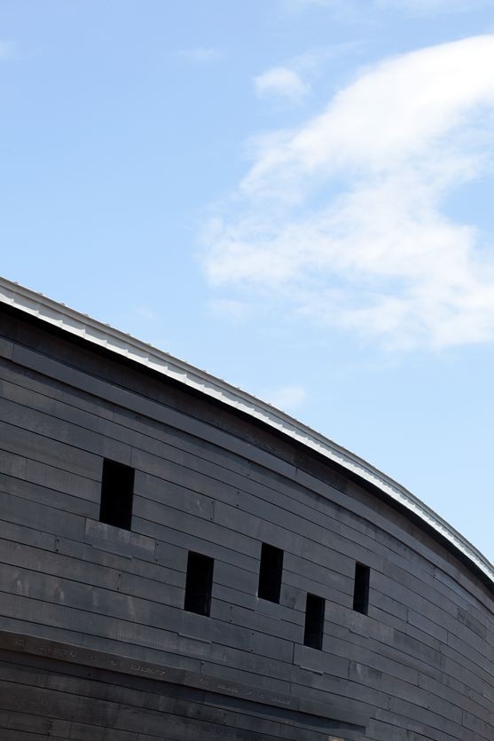 ����� ����� ���� � Luke Hayes