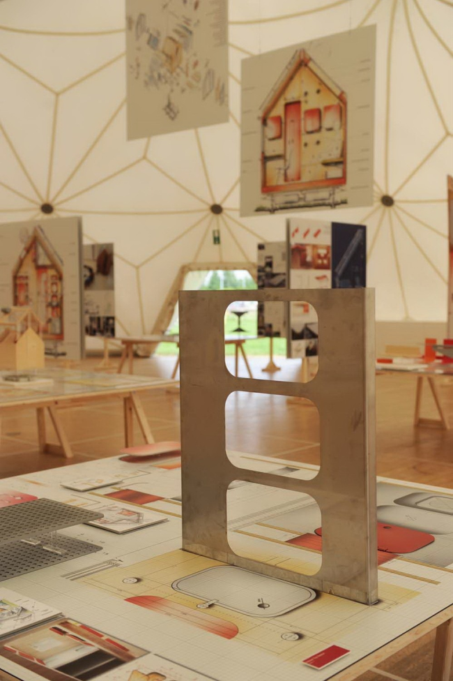 ��� ����������� �������� ���������� � ������ ����������� ������� �� ������� Vitra � Vitra (www.vitra.com). �������� Julien Lanoo