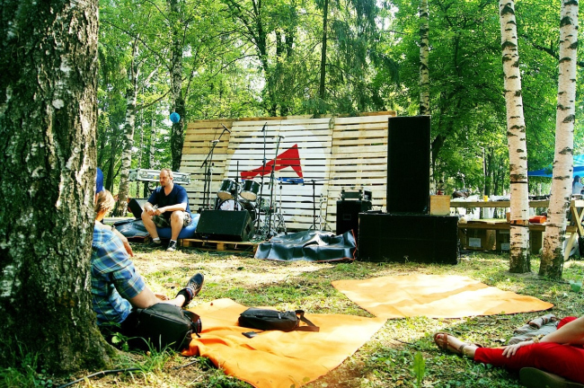 ������ VOICES. ����: ������� ��������