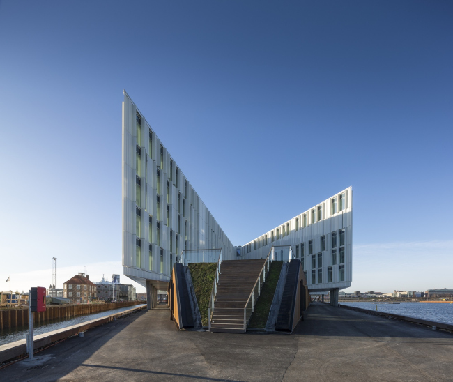 �������� UN City