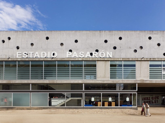 Футбольный стадион Pasarón © Héctor Santos-Díez