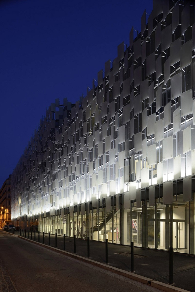 ������ FRAC ������� - ����� - �������� ����� � Kengo Kuma & Associates