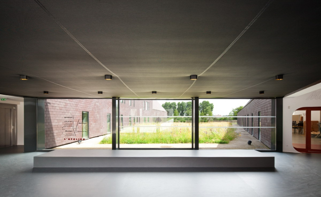 ���������� ����� L�Atelier � Luc Boegly