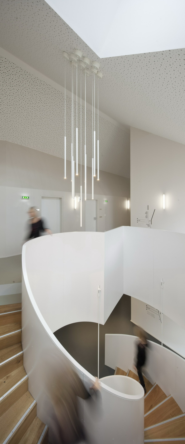 ���������� ����� L�Atelier � Luc Boegly