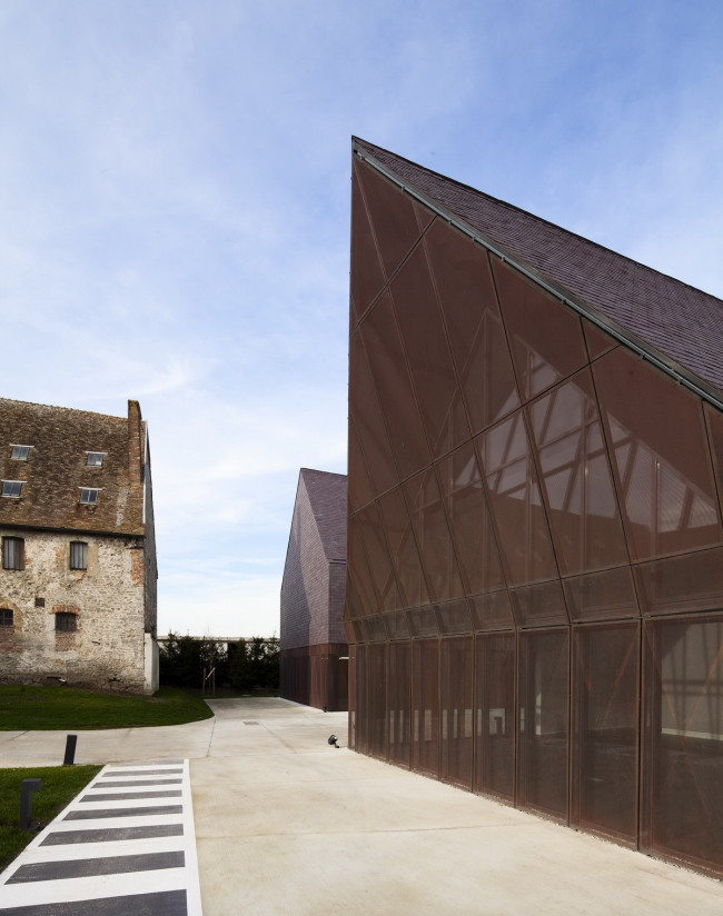 ���������� ����� L�Atelier � Luc Boegly