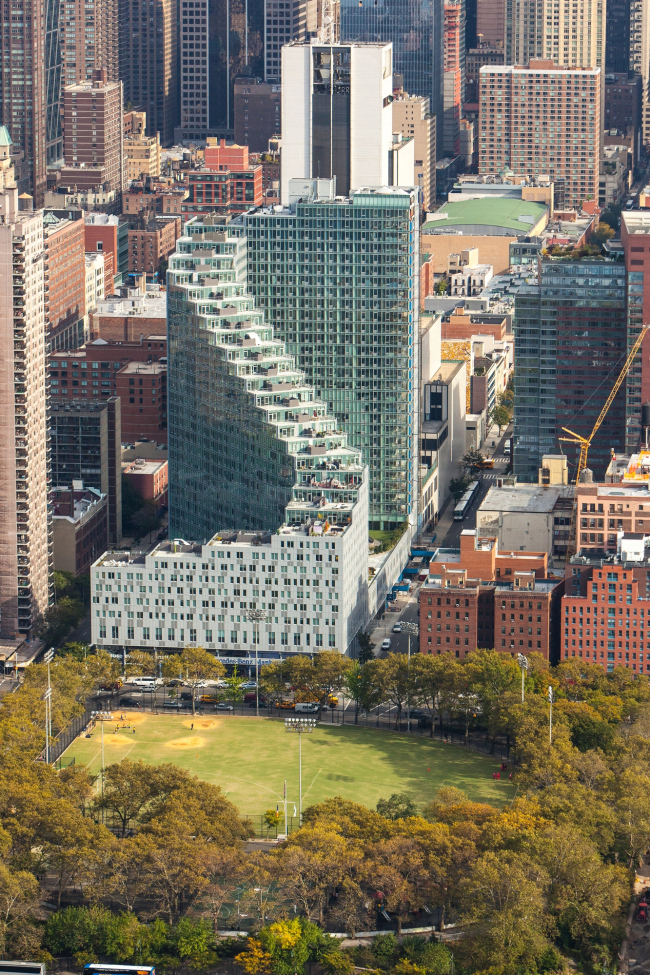 �������� Clinton Park � Evan Joseph