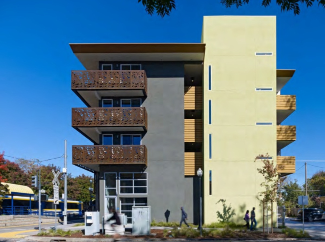 ����� �������� La Valentina Station � Bruce Damonte