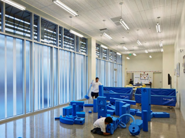 ����� �������� La Valentina Station � Bruce Damonte