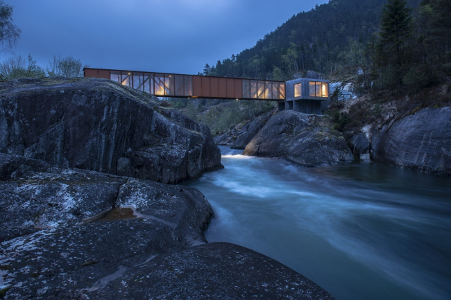 ���� ո�� � Dag Jenssen