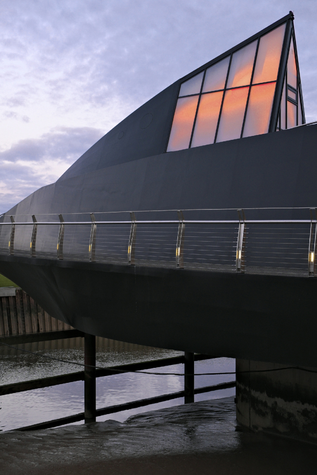 ���������� ���� ����� ���� ���� � Timothy Soar