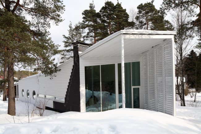 ��� Apelle. ����: AdDa Zei