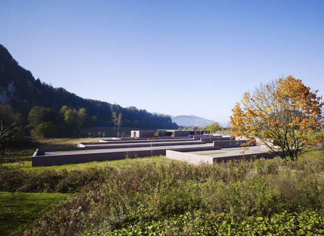 ��������� �������� � ������� (2011, ���������� �������� �����) � AKAA / Marc Lins