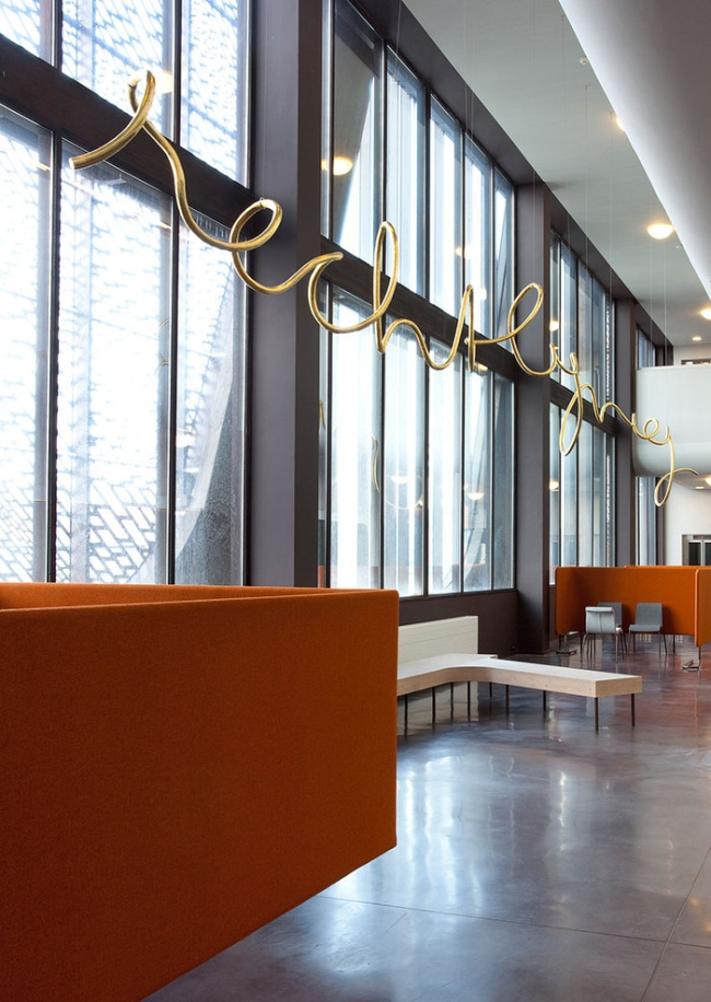 ������ ���������� ������ ������� � Bieke Claessens