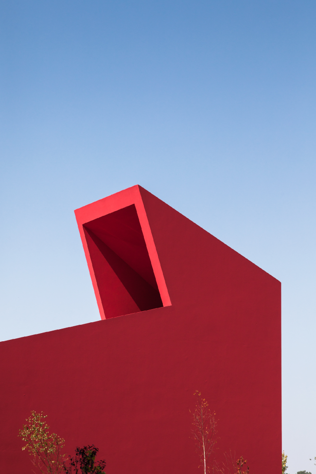 ���������� ����� ���� ��������. ���� � João Morgado. ������������� FAT � Future Architecture Thinking