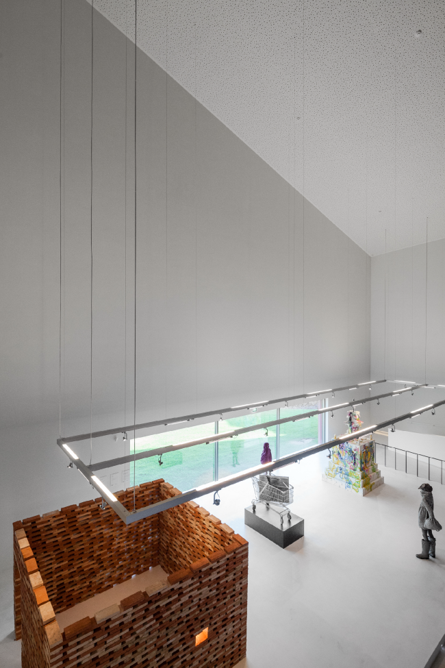 ���������� ����� ���� ��������. ���� � João Morgado. ������������� FAT � Future Architecture Thinking