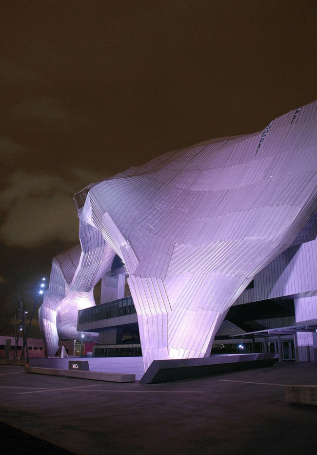 Миланский конференц-центр (MIC) - реконструкция. Фото: Raffaele Cipolletta © Mario Bellini Architects